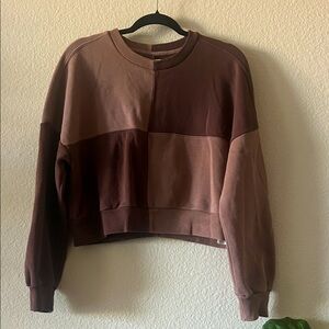Abercrombie & Fitch Mauve Sweatshirt